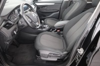 BMW 216 i Advantage