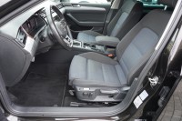 VW Passat Variant GTE