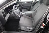 VW Passat Variant 1.5 eTSI DSG