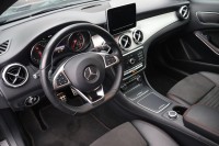 Mercedes-Benz GLA 220 220d AMG Line