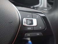 VW T-Roc 1.5 16V TSI Active Standhzg.