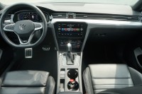 VW Passat Variant 2.0 TSI DSG R-Line