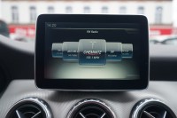 Mercedes-Benz GLA 200 Standard