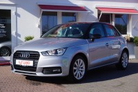 Audi A1 Sportback 1.0 TFSI Navi PDC Schiebedach