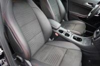 Mercedes-Benz GLA 180 AMG Line