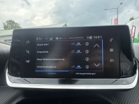 Peugeot 208 PureTech 100