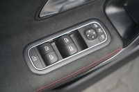 Mercedes-Benz CLA 180 AMG Line 7G-DCT