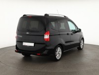 Ford Tourneo Courier 1.5 TDCi Titanium