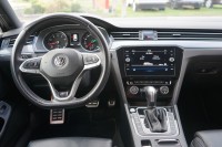 VW Passat Variant 2.0 TSI DSG R-Line