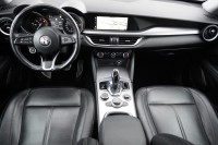 Alfa Romeo Stelvio 2.2