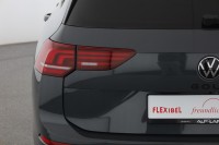 VW Golf VIII Variant 1.5 eTSI R-Line DSG