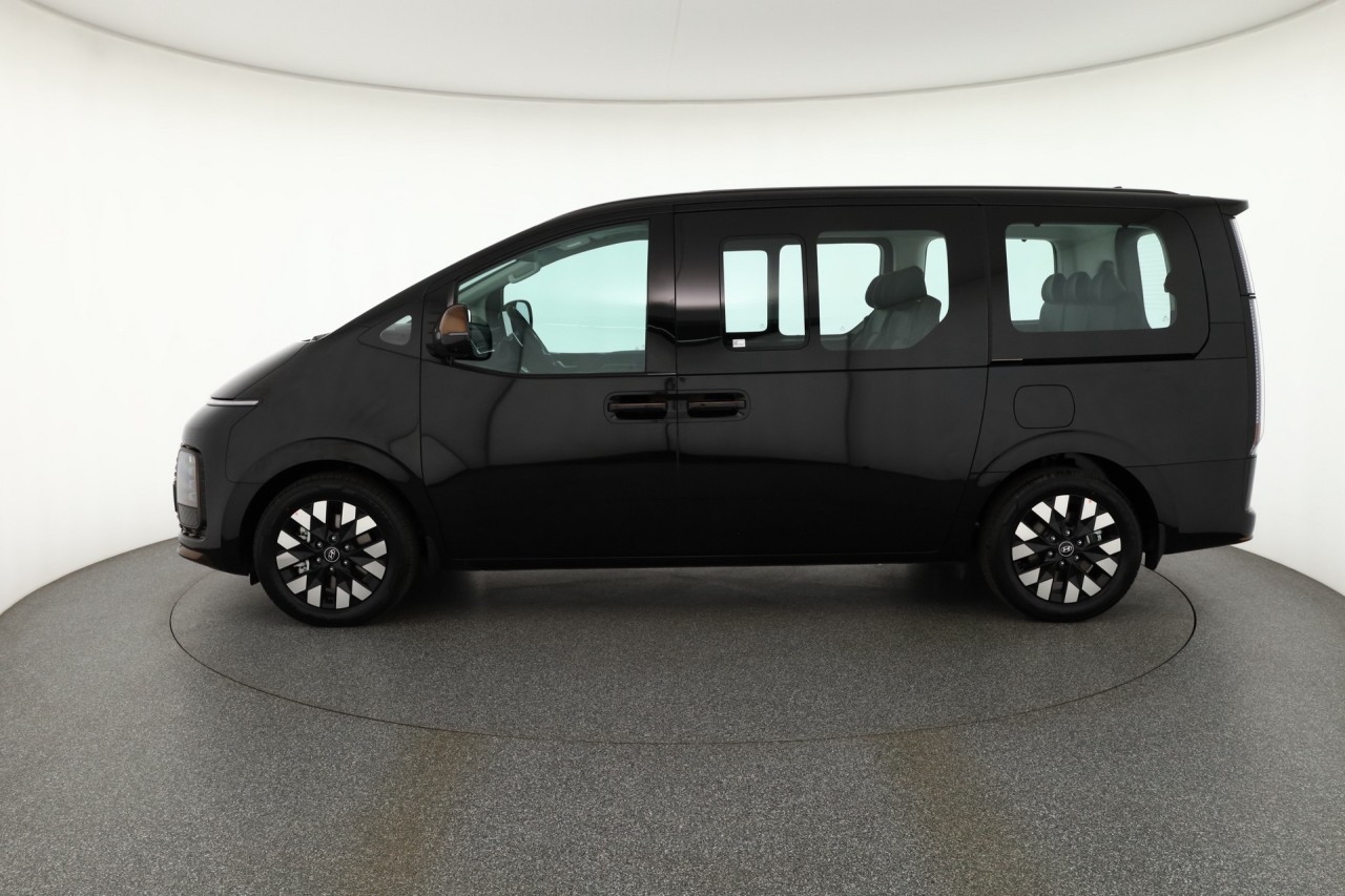 Hyundai Staria 1.6 T-GDI HEV Signature Aut.