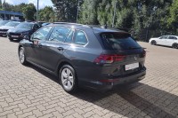 VW Golf VIII Variant 1.5 eTSI DSG Life