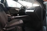 Audi A4 Avant 35 2.0 TDI S line