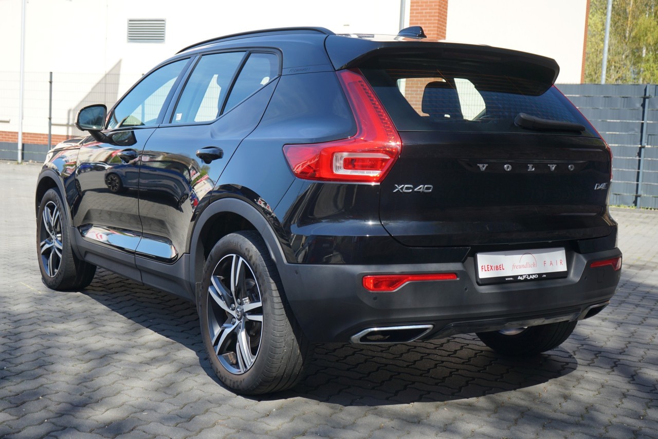 Volvo XC 40 XC40 2.0 R Design 2WD