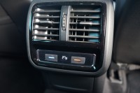 VW Passat Variant 2.0 TDI DSG R-Line 4Motion