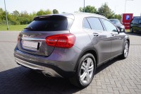 Mercedes-Benz GLA 180 Urban AT