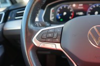 VW Passat Variant 1.5 TSI DSG R-Line