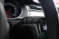 VW Passat Variant 1.5 TSI DSG Business