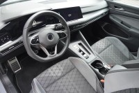 VW Golf Variant 1.5 eTSI R-Line