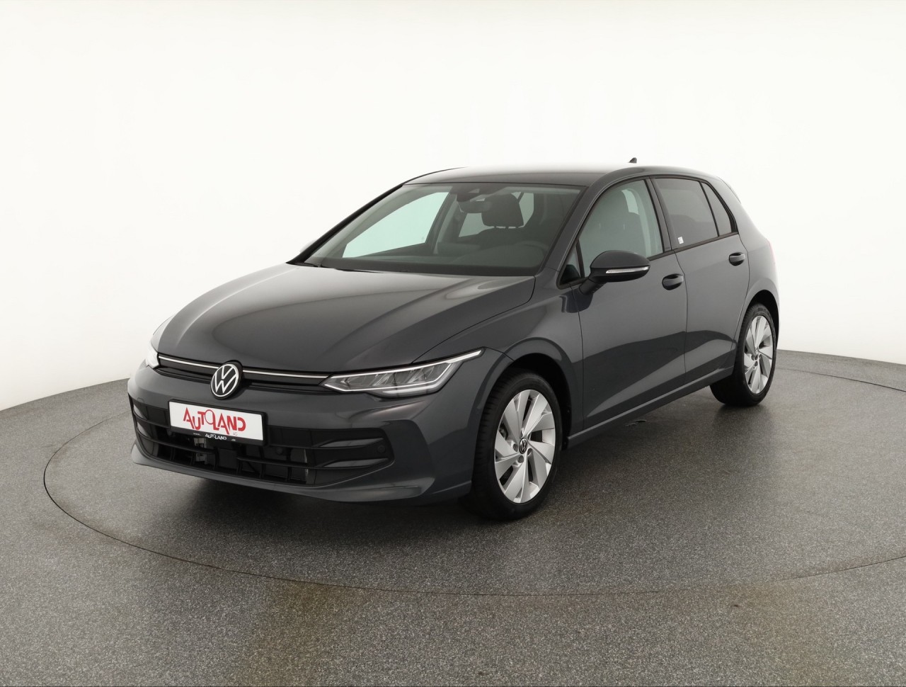VW Golf VIII e1.5 TSI DSG