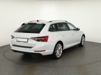 Skoda Superb Combi 2.0 TDI DSG Premium