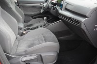 VW Golf VIII Variant 1.5 TSI Style