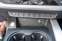 Audi A4 Quattro Avant 40 2.0 TDI quattro