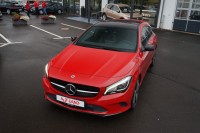 Mercedes-Benz Shooting Brake CLA 180 Urban