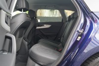 Audi A4 Quattro Avant 40 quattro S-Line