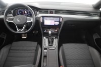 VW Passat Variant 1.5 TSI DSG R-line
