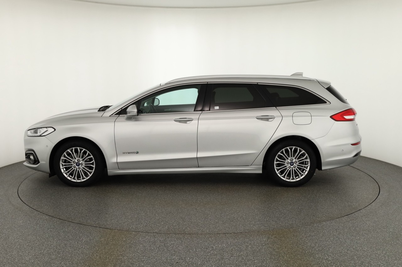 Ford Mondeo Turnier 2.0 Hybrid Titanium