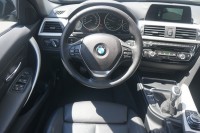 BMW 318 318d Touring Advantage