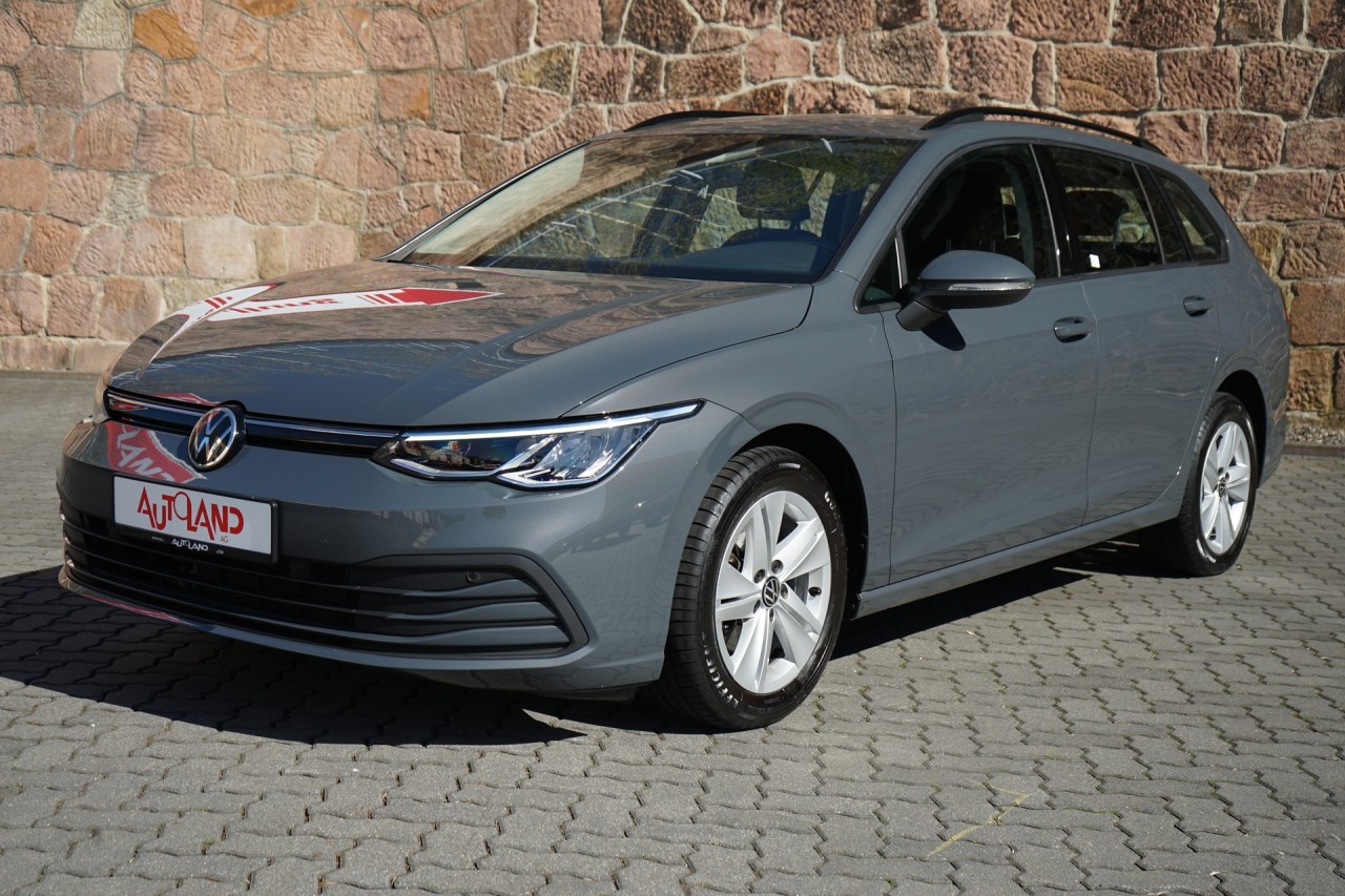 VW Golf VIII Life 1.0 eTSI DSG