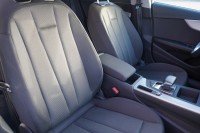 Audi A4 Avant 40 2.0 TDI basis