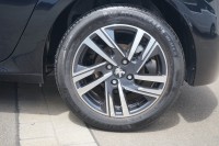 Peugeot 208 1.2 PureTech AT