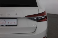 Skoda Superb Combi 1.4 TSI Style iV