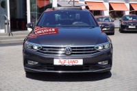 VW Passat Variant 2.0 TDI Elegance R-Line