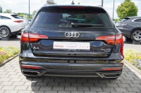 Audi A4 Quattro 40 quattro 2.0 TDI advanced