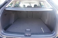 VW Golf VIII Variant 1.5 eTSI Goal DSG