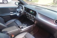 Mercedes-Benz B 200 B200d