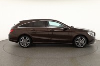Mercedes-Benz CLA 220 Shooting Brake d