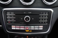 Mercedes-Benz Shooting Brake CLA 200 AMG Line