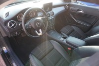 Mercedes-Benz CLA 180 Shooting Brake Urban