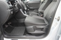 VW T-Roc 1.5 16V TSI Active Standhzg.