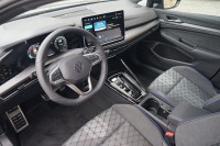 VW Golf VIII Variant 1.5 eTSI R-Line DSG