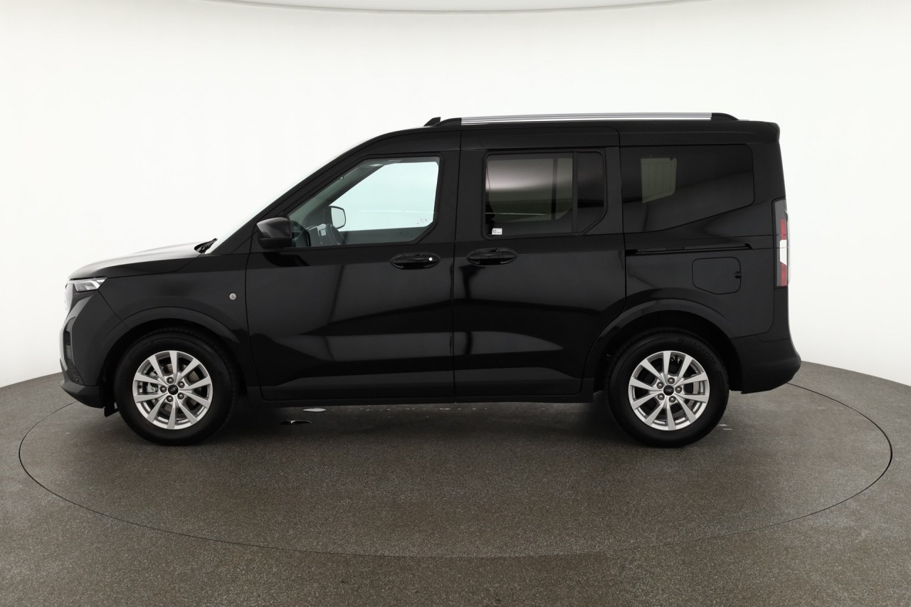 Ford Tourneo Courier 1.0 EB Titanium