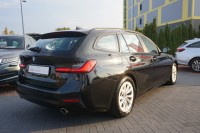 BMW 318 318d Touring Advantage