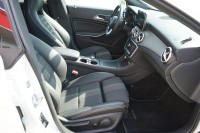 Mercedes-Benz CLA 180 Shooting Brake 