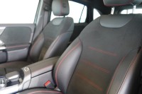 Mercedes-Benz GLA 200 AMG Line